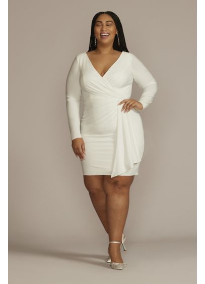 Long Sleeve Plus Size Jersey Dress - Spruce up your simple look with flattering side